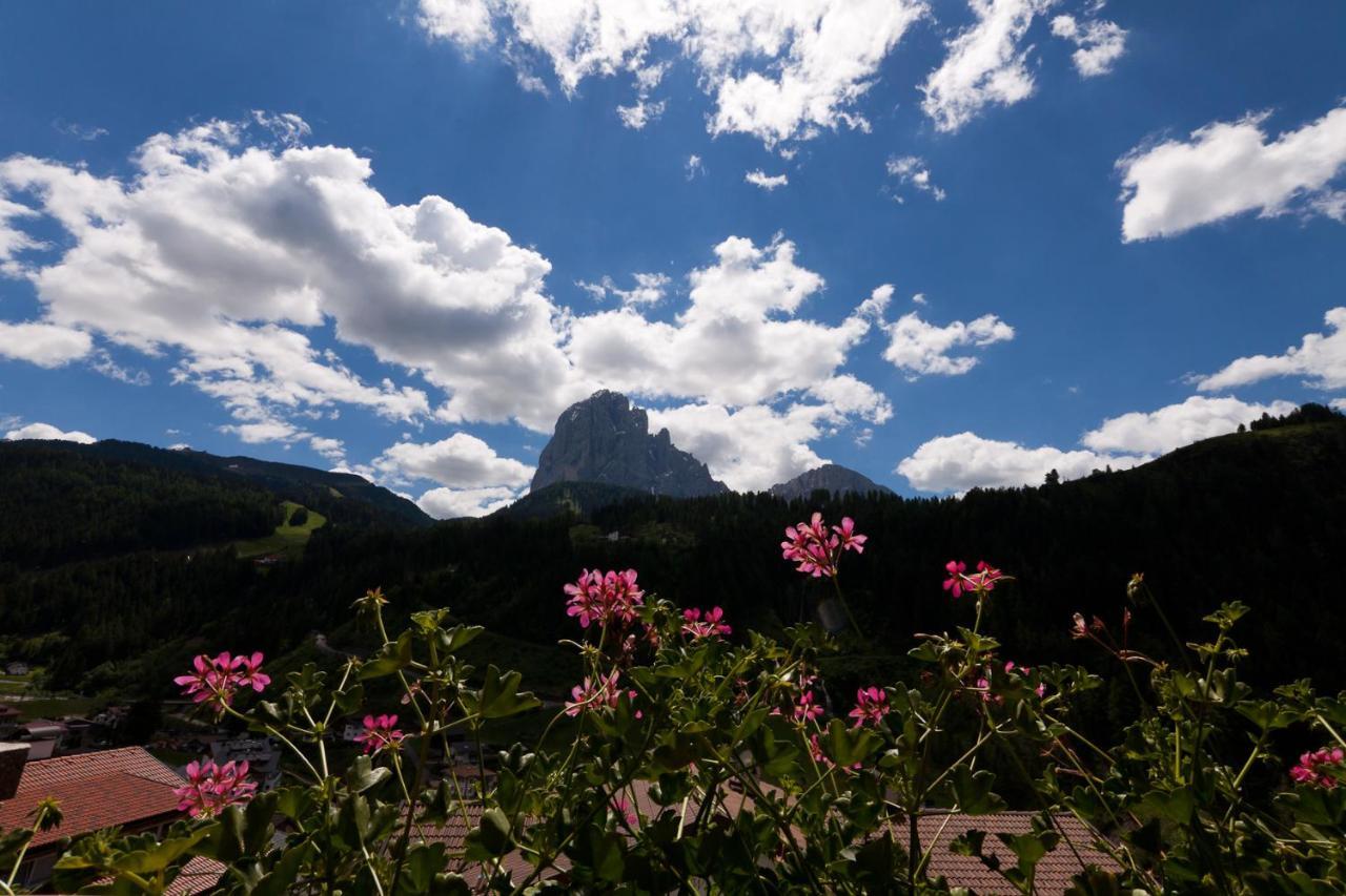 Albert - Bon Di Santa Cristina Val Gardena Bagian luar foto